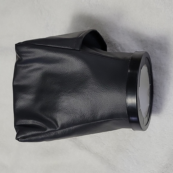 Weighted Bottom Can Cooler Styrofoam Liner With 3" Pocket On Side. Like New - Picture 15 of 16